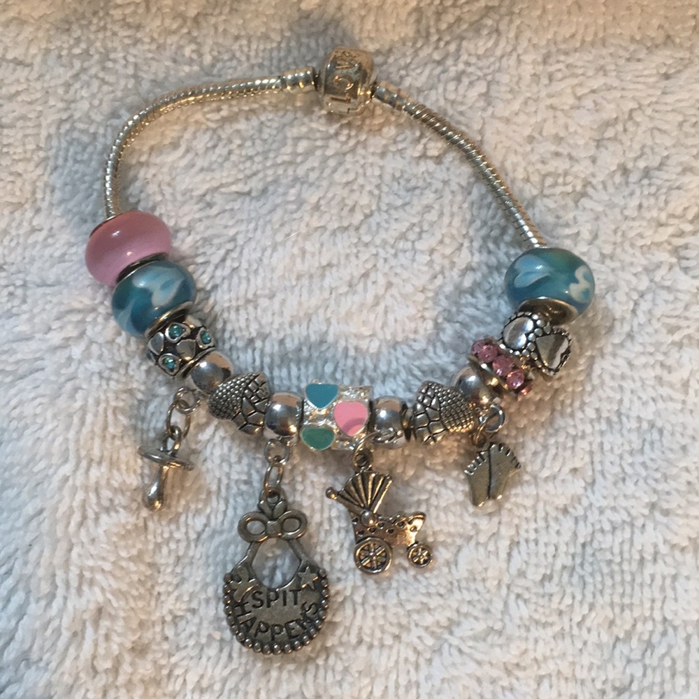 Mom To Be Bracelet